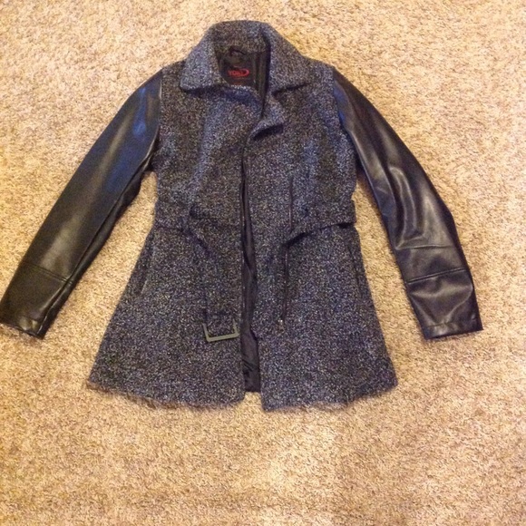 Wool Winter Peacoat with leather sleeves - Picture 2 of 2